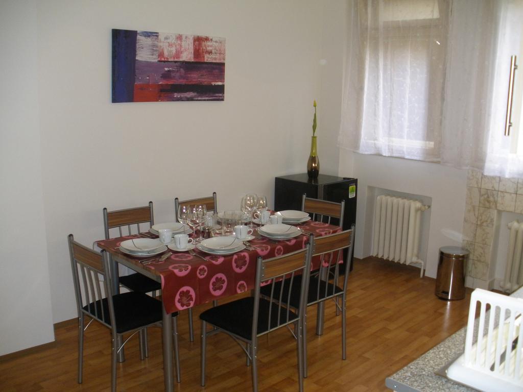 Apartments Tronicek Prag Eksteriør billede